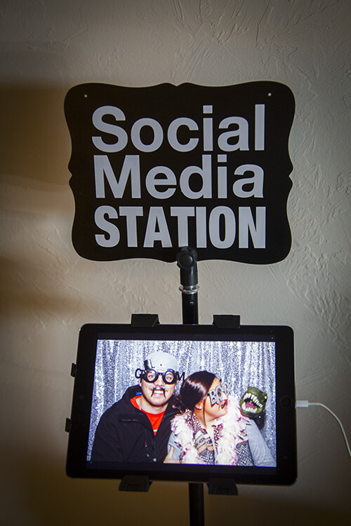 social media signs and props