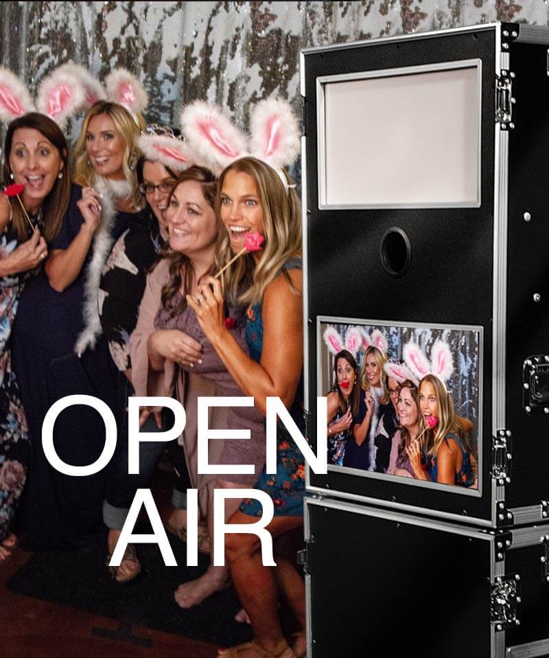 wedding and party photo booth rentals in oklahoma city, edmond and norman. wedding and party photo booth rental with cheap package prives for all events such as weddings, parties, birthdays, proms, graduations, corporate, holiday, christmas, new year's, trade shows. bar-mitzvavahs, bat-mitzvahs, dances, socials, retirement, schoool and church gatherings.