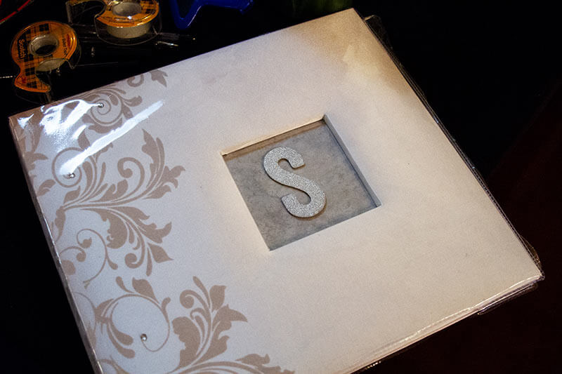 wedding scrapbook offered in wedding photo booth package wedding scrapbook offered in wedding photo booth package